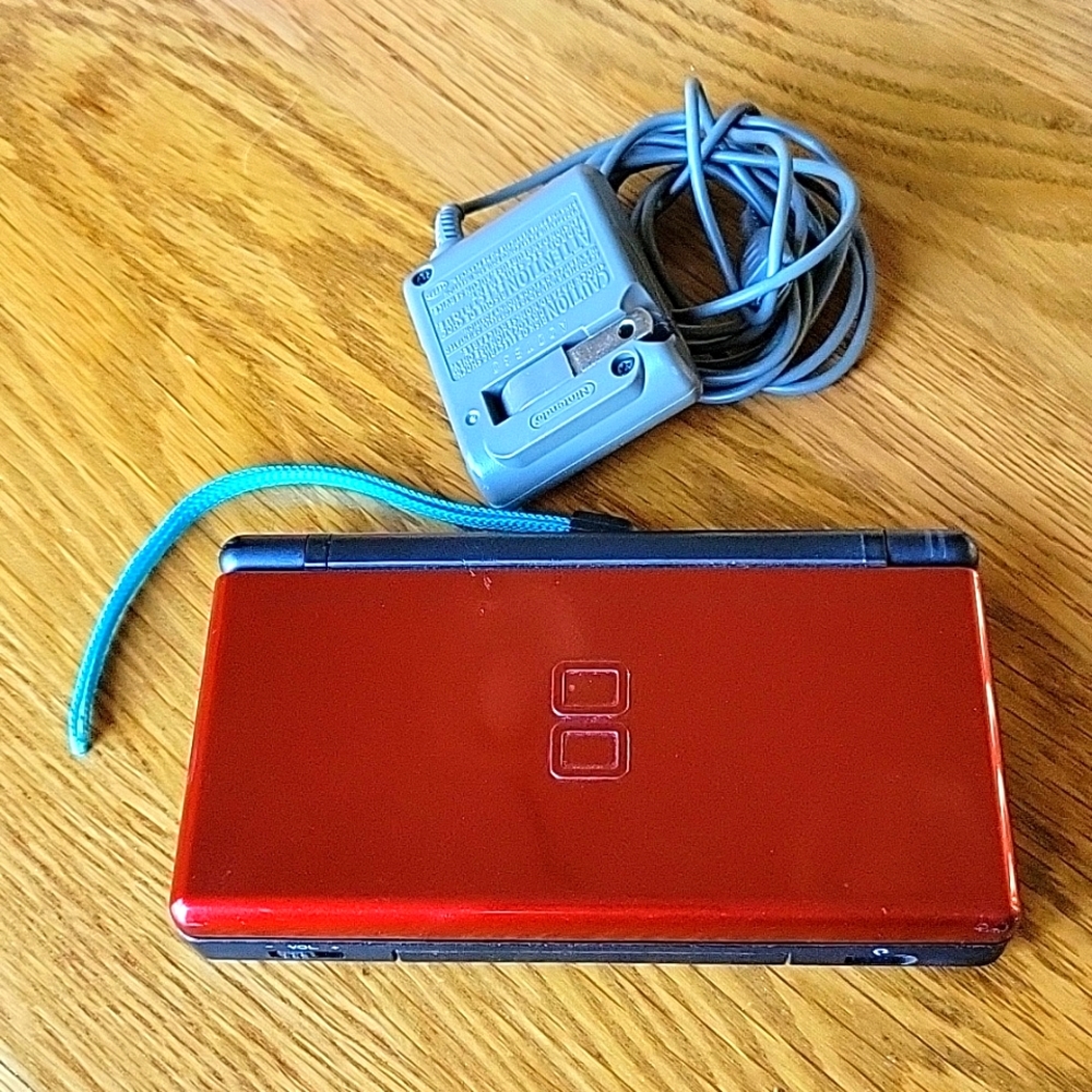 Nintendo DS Lite